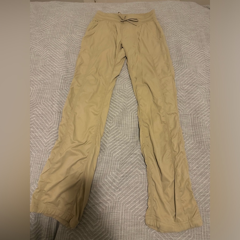 The North Face Women’s Aphrodite 2.0 Pants (Size Small)